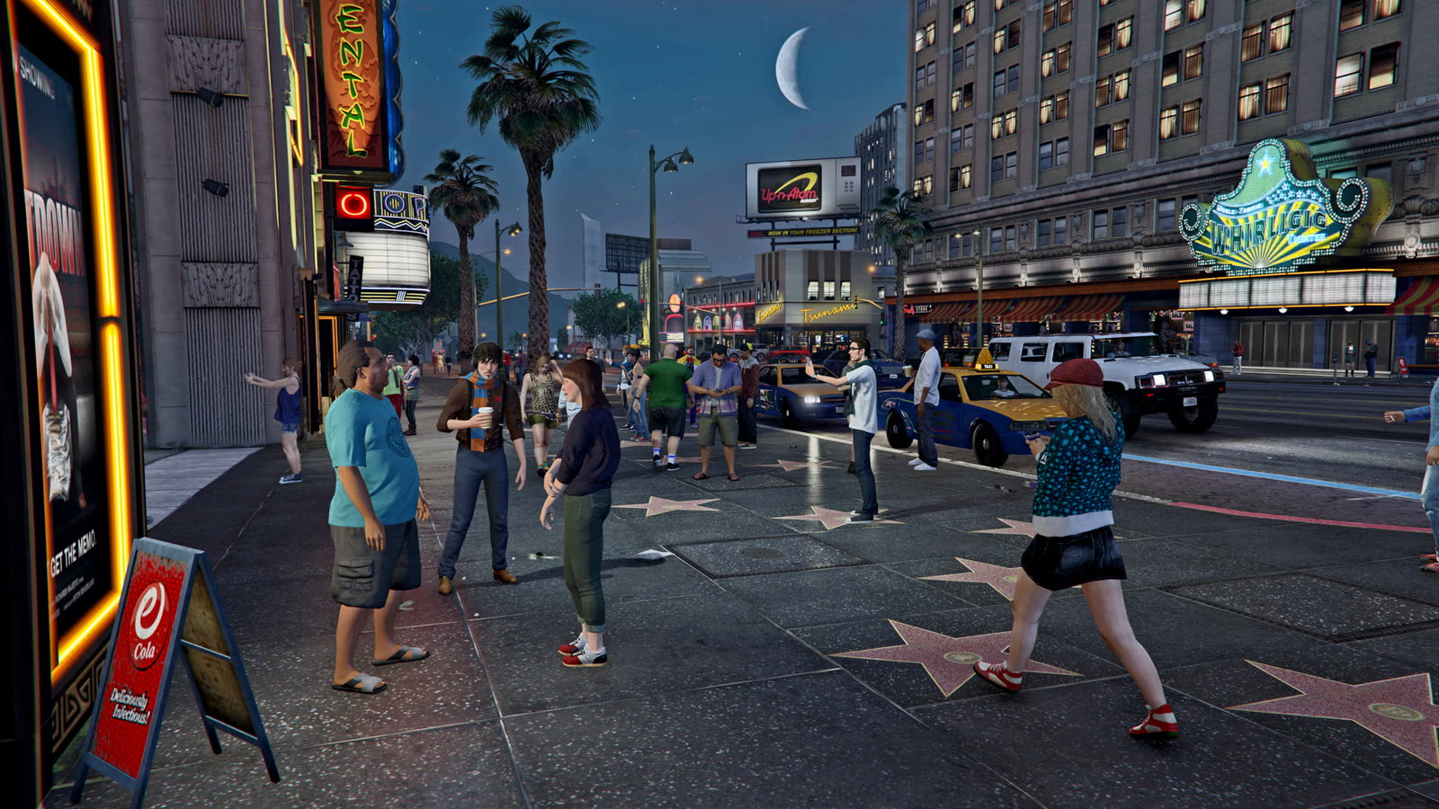 Vinewood Boulevard de nuit, plein de monde